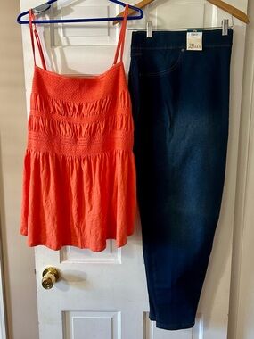 Women Tetra & Sky Smocked Top w/ Jeggings 4x